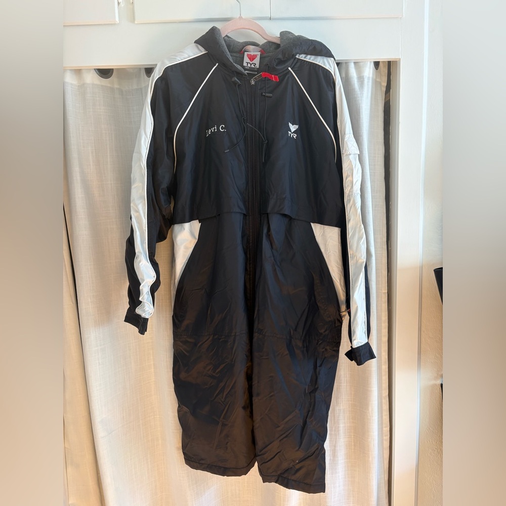 TYR Swim Parka